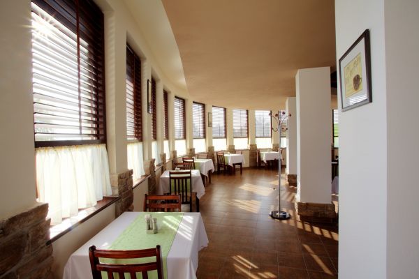 FitFarma Pelhřimov - restaurace